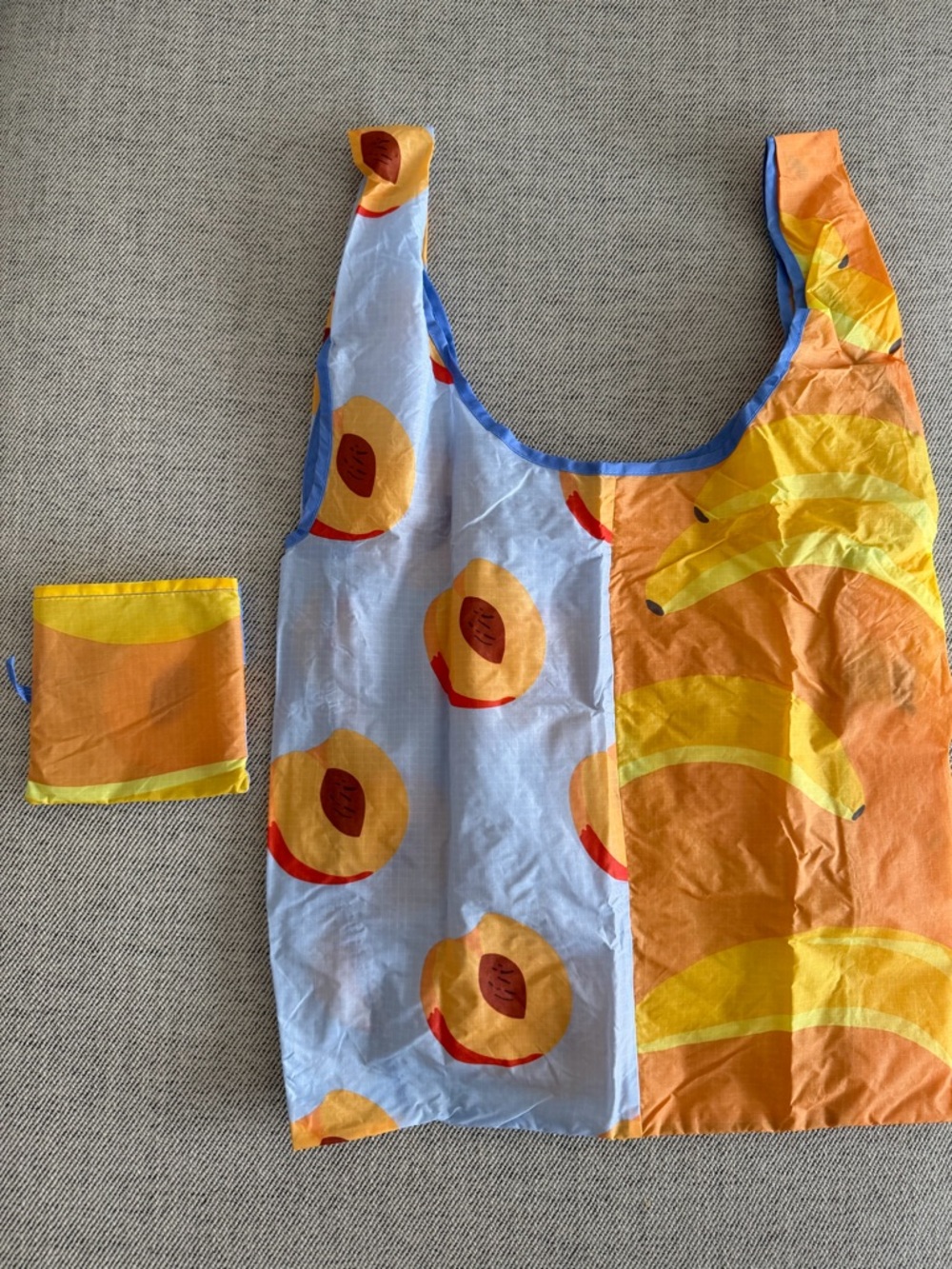BAGGU Standard Deadstock Banana and Peaches - Picture 2 of 2
